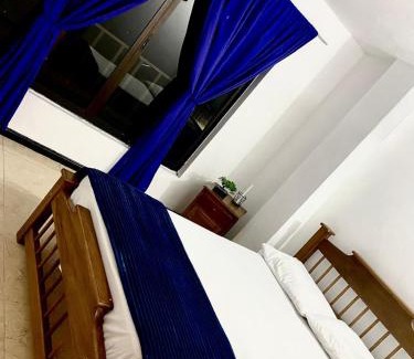 Santa Barbara Hotel | Hotel Galería Plaza