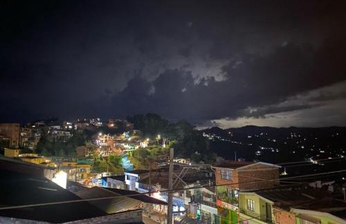 Santa Barbara Hotel | Hotel Galería Plaza