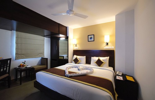 Sindhi Camp Hotel | Hotel Gandharva - A Green Hotel