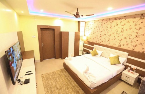 Rasulgarh Hotel | Hotel Garden Tree