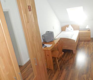 Hechtsheim Hotel | Hotel Garni am Hechenberg