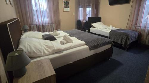 Rothenburg ob der Tauber Hotel | Hotel-Gasthof "Alter Ritter"