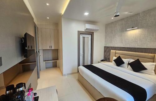 Varanasi Hotel | Hotel Glorious Grand