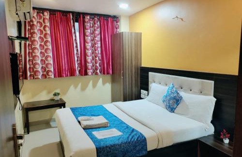 Santacruz Hotel | Hotel Golden Galaxy - Santacruz East
