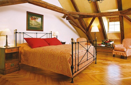 Hall In Tirol Hotel | Hotel Goldener Engl