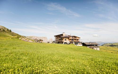 Compaccio Hotel | Hotel Goldknopf