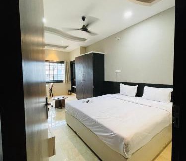Indore House | Hotel Happiness