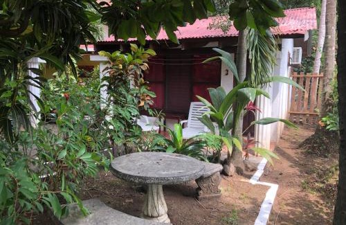 Junquillal Bed & Breakfast | Hotel Hibiscus