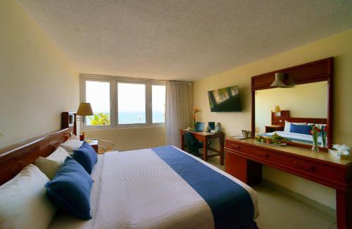 Ignacio Zaragoza Hotel | Hotel Hostal de Cortés