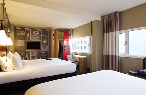 Badhoevedorp Hotel | Hotel ibis Schiphol Amsterdam Airport