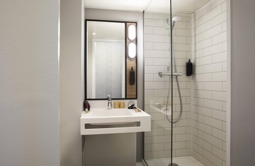 Poincare Hotel | Hotel ibis Strasbourg Centre Halles