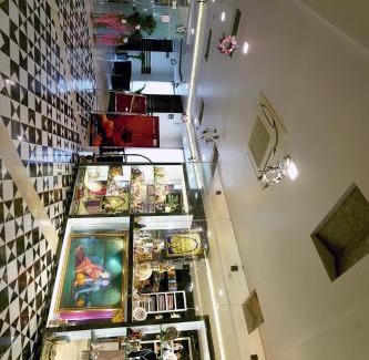 Vrindavan Hotel | Hotel Idhayan Palace