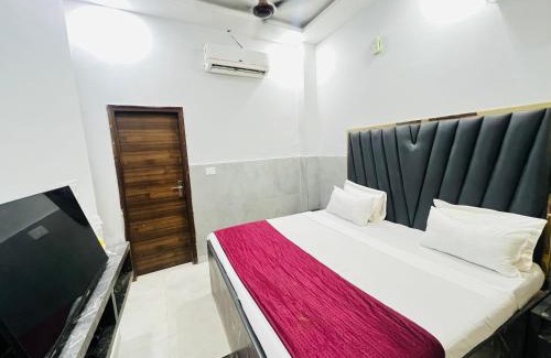 New Delhi House | Hotel imperial In- Karol bagh