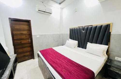 New Delhi House | Hotel imperial In- Karol bagh