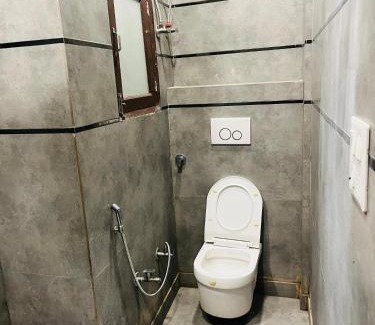 New Delhi House | Hotel imperial In- Karol bagh