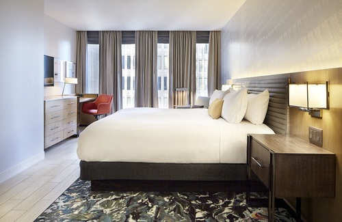 Peachtree Center Hotel | Hotel Indigo Atlanta Downtown by IHG
