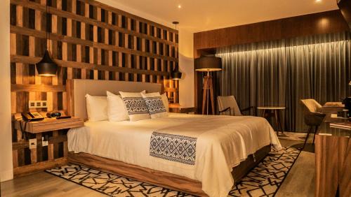 Chapalita Hotel | Hotel Indigo Guadalajara Expo by IHG