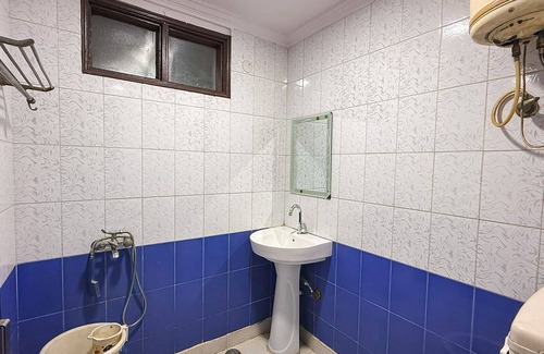 Karol Bagh House | Hotel J Joy deluxe