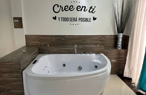 La Estrella Bed & Breakfast | Hotel Jade Spa