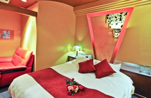 Onga Hotel | Hotel Joyplus (Love Hotel)