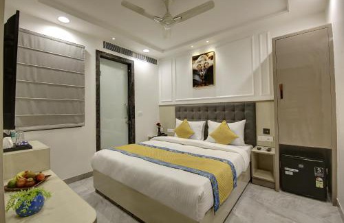 Paharganj Hotel | Hotel Kaca Inn-Traveller's Choice Awarded Best of the Best 2025