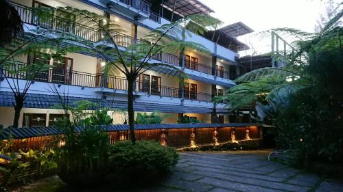Berastagi Hotel | Hotel Kalang Ulu