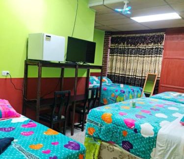 Quetzaltenango Hotel | Hotel Kasa Kamelot Las Rosas
