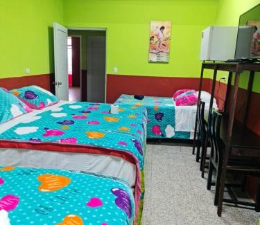 Quetzaltenango Hotel | Hotel Kasa Kamelot Las Rosas