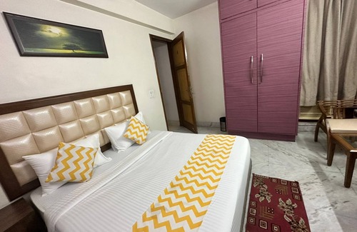 DLF City House | HOTEL KEYSTONE