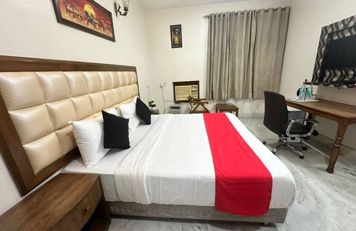 DLF City House | HOTEL KEYSTONE