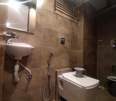 Ghatkopar West Hotel | Hotel Kishan Lodging & Boarding