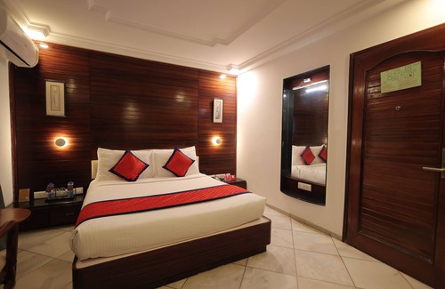 Rajkot Hotel | Hotel KK By Spree Rajkot