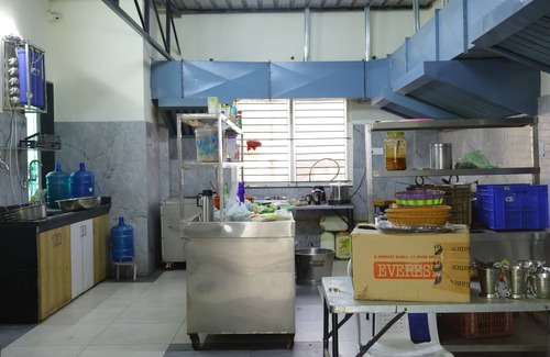 Kolar Road Hotel | HOTEL KRISHNA PRIDE