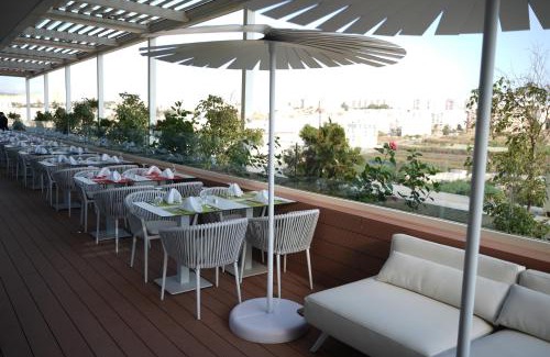 Ain Benian Hotel | Hotel Kyriad Prestige Le Patio