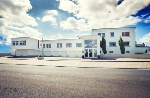 Montabaur Hotel | Hotel Löwenguth - Das freundliche gemütliche Budget Hotel
