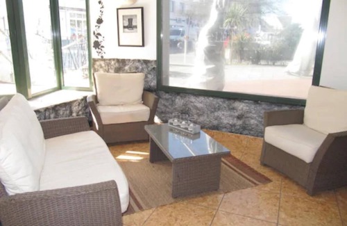 Saint-Gilles-Croix-de-Vie Hotel | Hotel La Sterne