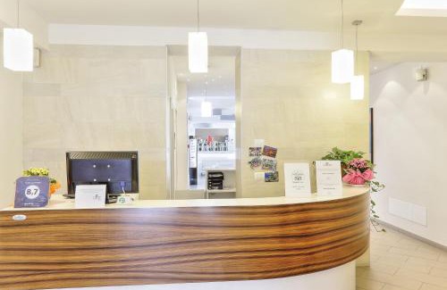Follonica Hotel | Hotel La Pineta