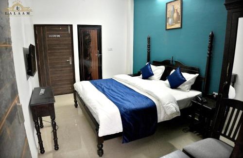 Lake Pichola Hotel | Hotel Lalaam Palace