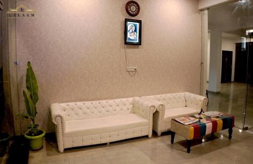 Lake Pichola Hotel | Hotel Lalaam Palace