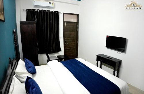 Lake Pichola Hotel | Hotel Lalaam Palace
