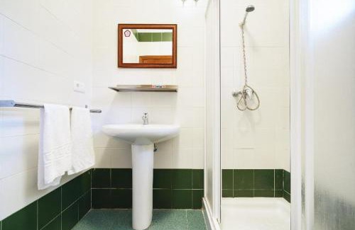 Alcala del Valle Hotel | Hotel Las Errizas by Vivere Stays