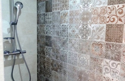 Tours Hotel | Hotel Le Castel Fleuri