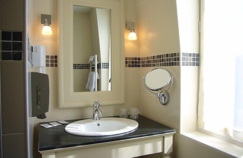 Paimpont Hotel | Hotel Le Relais De Broceliande