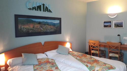 Riom-es-Montagnes Hotel | Hotel Le Saint Georges