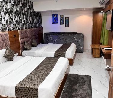 Gandhinagar Hotel | hotel lemon gandhinagar