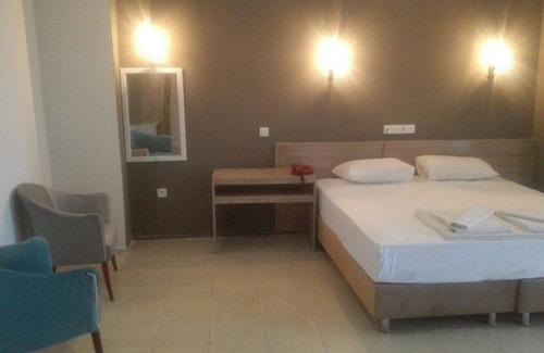 Foca Hotel | Hotel Leon
