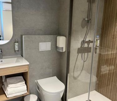 Hasparren Hotel | Hotel Les Tilleuls