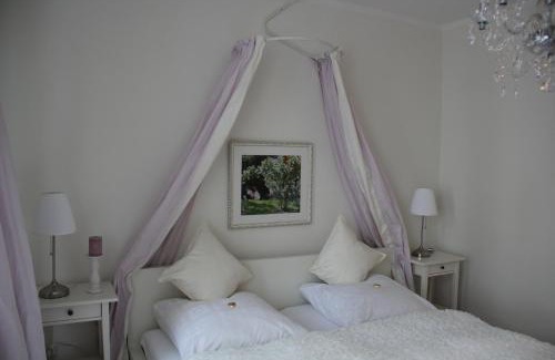 Travemuende Hotel | Hotel Lili Marleen