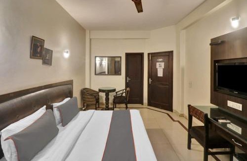 Kalkaji Hotel | Hotel Lloyd Near Kalkaji Temple