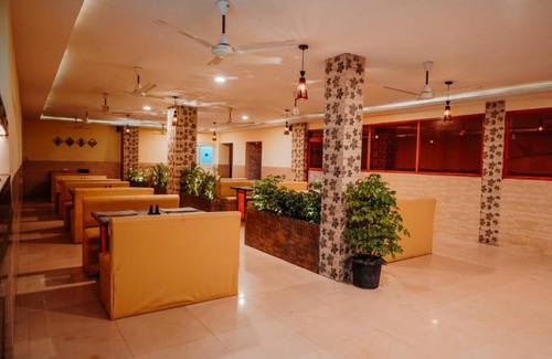 Alappuzha Hotel | Hotel Lumiere